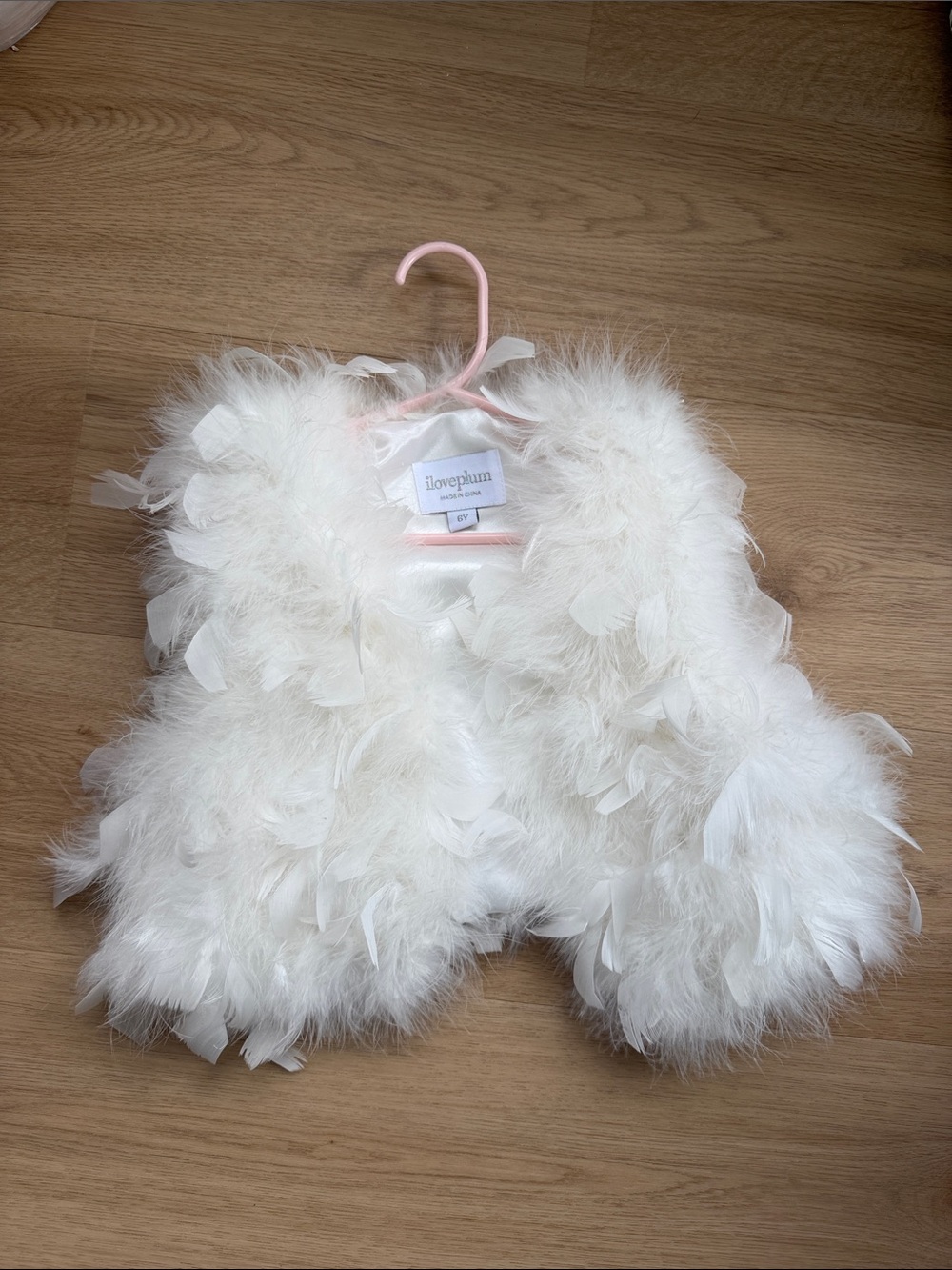 iloveplum White Feather Vest for Kids